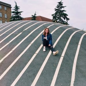 Meet your Posher, Amanda